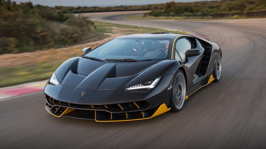  Lamborghini Centenario LP770-4 2016 года  (фото 7 из 61)
